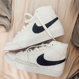 kids nike blazers